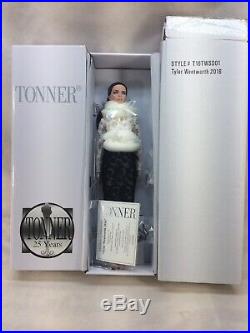 Tonner Tyler Wentworth 2016 Convention Centerpiece Nrfb Dressed Doll Le150 Coa