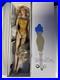 Tonner-Tyler-Wentworth-All-Glamour-Sydney-Deluxe-Basic-T13TWBD02-16-Doll-01-bkn