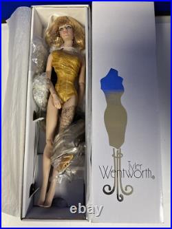 Tonner Tyler Wentworth All Glamour Sydney Deluxe Basic T13TWBD02 16 Doll