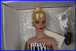 Tonner Tyler Wentworth BLACK AND WHITE SYDNEY 2001 Limited Edition TW3102 New Tonner Tyler Wentworth BLACK AND WHITE SYDNEY 2001 Limited Edition TW3102 New