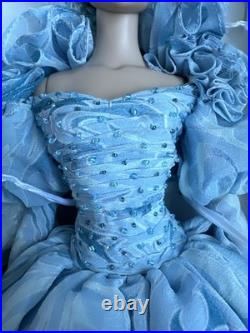 Tonner Tyler Wentworth BLUE SKIES GLINDA 16 WIZARD OF OZ Fashion Doll NEW NRFB