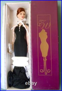 Tonner Tyler Wentworth BREAKFAST AT WENTWORTH'S CHARLOTTE 16 Fashion Doll