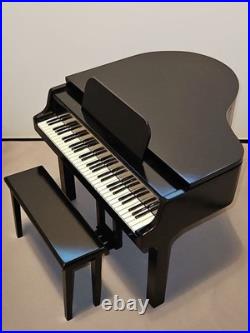 Tonner Tyler Wentworth Baby Grand Piano Accessory
