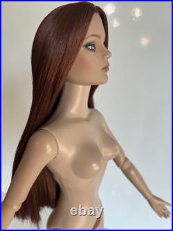 Tonner Tyler Wentworth Belladonna Sydney LE 300 16 Fashion Doll