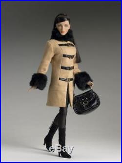 Tonner Tyler Wentworth COMPLETE DOLL Shauna Store Exclusive LE 300 15 Tall NEW