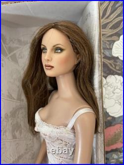 Tonner Tyler Wentworth- DC Stars Supergirl OOAK -repaint by Cindy Wibowo