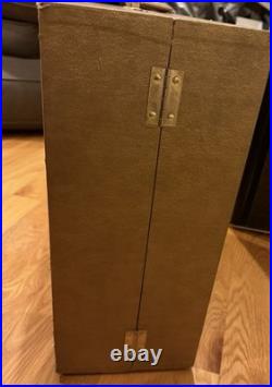 Tonner Tyler Wentworth DELUXE WARDROBE CASE TRUNK fits 3 Dolls + Clothing & more