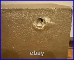 Tonner Tyler Wentworth DELUXE WARDROBE CASE TRUNK fits 3 Dolls + Clothing & more