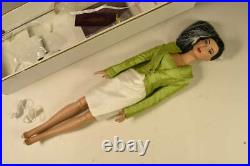 Tonner Tyler Wentworth Doll Collection Ready To Wear Carrie