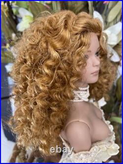 Tonner Tyler Wentworth FAO Exclusive Serenity BA body LE500 Signed