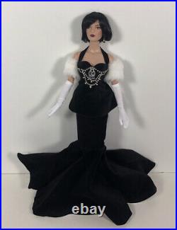 Tonner Tyler Wentworth Fame And Fortune 2010 Hollywood Glamour Outfit RARE