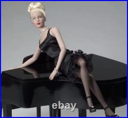 Tonner Tyler Wentworth Femme en Noir Special Edition 16 Fashion Doll 2003 Tonner Tyler Wentworth Femme en Noir Special Edition 16 Fashion Doll 2003