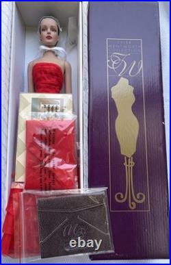 Tonner Tyler Wentworth Holiday Gala Sydney Doll TW9215 NIB NRFB Complete 16