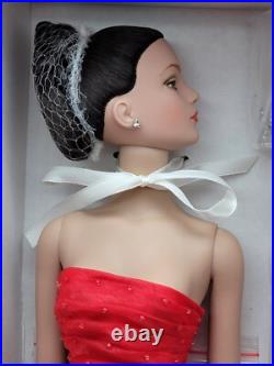 Tonner Tyler Wentworth Holiday Gala Sydney Doll #TW9215 NRFB