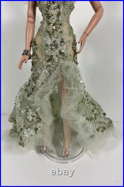 Tonner Tyler Wentworth Holiday Mint Ashleigh Doll