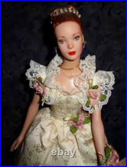 Tonner Tyler Wentworth In Julia Ensemble! Beautiful! Box, Book, Doll