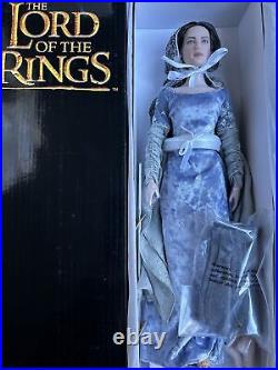 Tonner Tyler Wentworth LORD OF THE RINGS ARWEN EVENSTAR 16 DRESSED FASHION DOLL