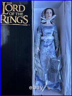 Tonner Tyler Wentworth LORD OF THE RINGS ARWEN EVENSTAR 16 DRESSED FASHION DOLL