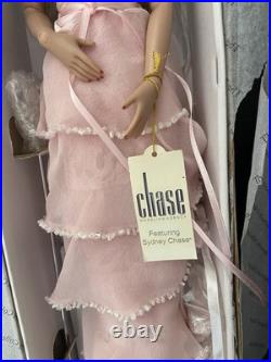 Tonner Tyler Wentworth Miss Sydney World 16 doll -mint in box no crown