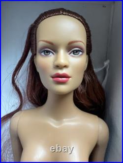 Tonner Tyler Wentworth NUDE 2005 CASUAL CHIC JAC 16 Fashion DOLL BW BODY + BOX Tonner Tyler Wentworth NUDE 2005 CASUAL CHIC JAC 16 Fashion DOLL BW BODY + BOX
