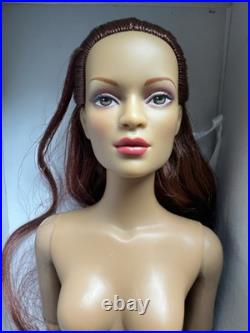 Tonner Tyler Wentworth NUDE 2005 CASUAL CHIC JAC 16 Fashion DOLL BW BODY + BOX Tonner Tyler Wentworth NUDE 2005 CASUAL CHIC JAC 16 Fashion DOLL BW BODY + BOX