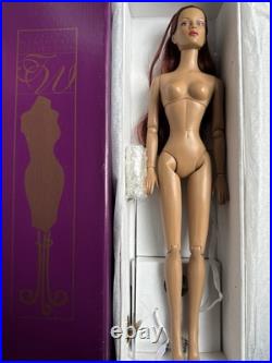 Tonner Tyler Wentworth NUDE 2005 CASUAL CHIC JAC 16 Fashion DOLL BW BODY + BOX Tonner Tyler Wentworth NUDE 2005 CASUAL CHIC JAC 16 Fashion DOLL BW BODY + BOX