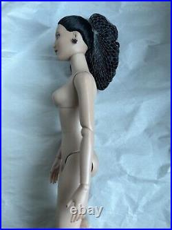 Tonner Tyler Wentworth NUDE 2006 CITY STYLE CARRIE 16 Fashion DOLL BW BODY LE