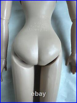 Tonner Tyler Wentworth NUDE 2006 CITY STYLE CARRIE 16 Fashion DOLL BW BODY LE