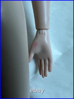 Tonner Tyler Wentworth NUDE 2006 DC STARS SUPERGIRL 16 Fashion DOLL BW BODY LE Tonner Tyler Wentworth NUDE 2006 DC STARS SUPERGIRL 16 Fashion DOLL BW BODY LE