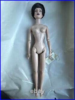 Tonner Tyler Wentworth NUDE 2008 PULP FICTION SYDNEY 16 Fashion DOLL BW BODY