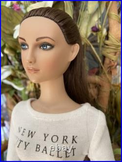 Tonner Tyler Wentworth- NYCB Rehearsal Basic Brunette Emilie LE600