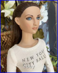 Tonner Tyler Wentworth- NYCB Rehearsal Basic Brunette Emilie LE600