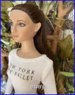 Tonner Tyler Wentworth- NYCB Rehearsal Basic Brunette Emilie LE600