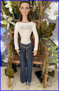 Tonner Tyler Wentworth- NYCB Rehearsal Basic Brunette Emilie LE600