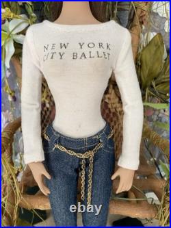 Tonner Tyler Wentworth- NYCB Rehearsal Basic Brunette Emilie LE600