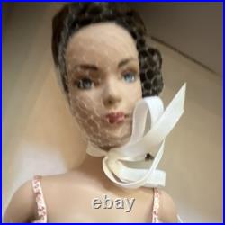 Tonner Tyler Wentworth Portrait Glamour 16in Fashion Doll TW9411
