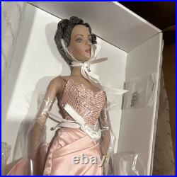 Tonner Tyler Wentworth Portrait Glamour 16in Fashion Doll TW9411