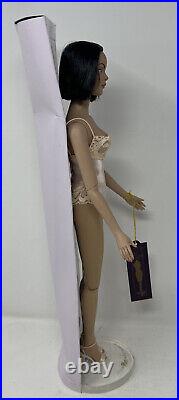 Tonner Tyler Wentworth Ready To Wear Saucy Career Raven Doll MPN TW0402