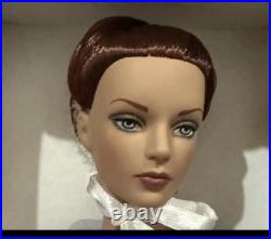 Tonner Tyler Wentworth Retro Dots Sydney 16 Fashion Doll LE 350 NRFB
