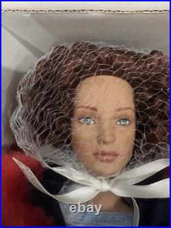 Tonner Tyler Wentworth STELLA Doll TW3405 Limited Edition 1,500 NRFB