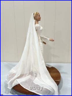 Tonner Tyler Wentworth Show Stopping Sydney 16in Wedding Limited Edition TW2406