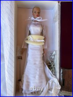 Tonner Tyler Wentworth Show Stopping Sydney Doll TW2406 NRFB Complete In Box