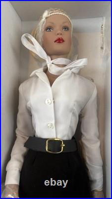 Tonner Tyler Wentworth Signature Style 2004 NRFB Complete TW0405 Portfolio