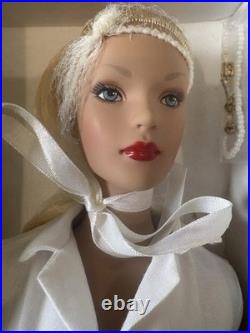 Tonner Tyler Wentworth Signature Style 2004 NRFB Complete TW0405 Portfolio