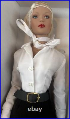 Tonner Tyler Wentworth Signature Style 2004 NRFB Complete TW0405 Portfolio