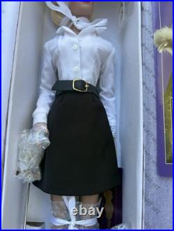 Tonner Tyler Wentworth Signature Style BW Blonde Doll TW0405 MIB NRFB 2004