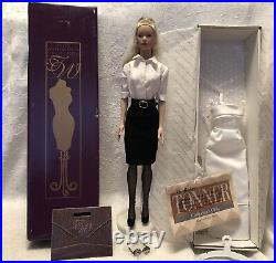 Tonner/ Tyler Wentworth Signature Style Blonde Hair Doll 99802 XTRA White Dress