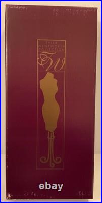 Tonner Tyler Wentworth Ski Retreat Sydney Chase Fashion Doll New In Box Shipper