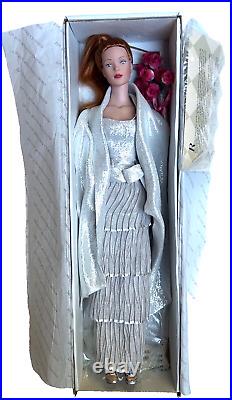 Tonner Tyler Wentworth Something Sleek Redhead In Shakespeare In The Park Outfit