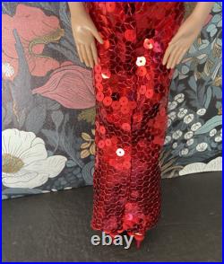 Tonner Tyler Wentworth- Sydney Chase Mistletoe & Magic in MA Alex Wore Red